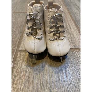 American Girl iceskates‎